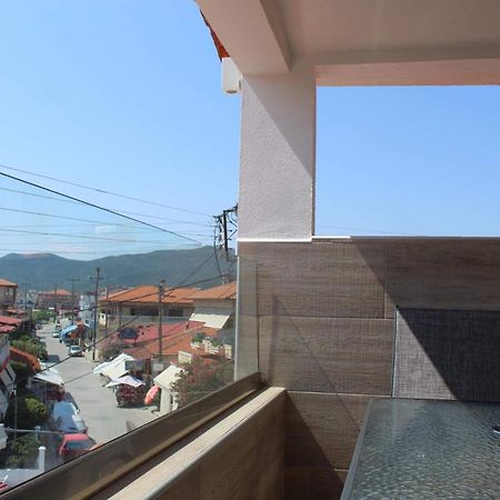 Anthia House Sarti Quarto foto